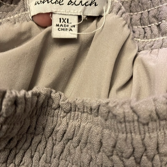 White Birch ruffled short size 1X, EUC - Picture 3 of 4